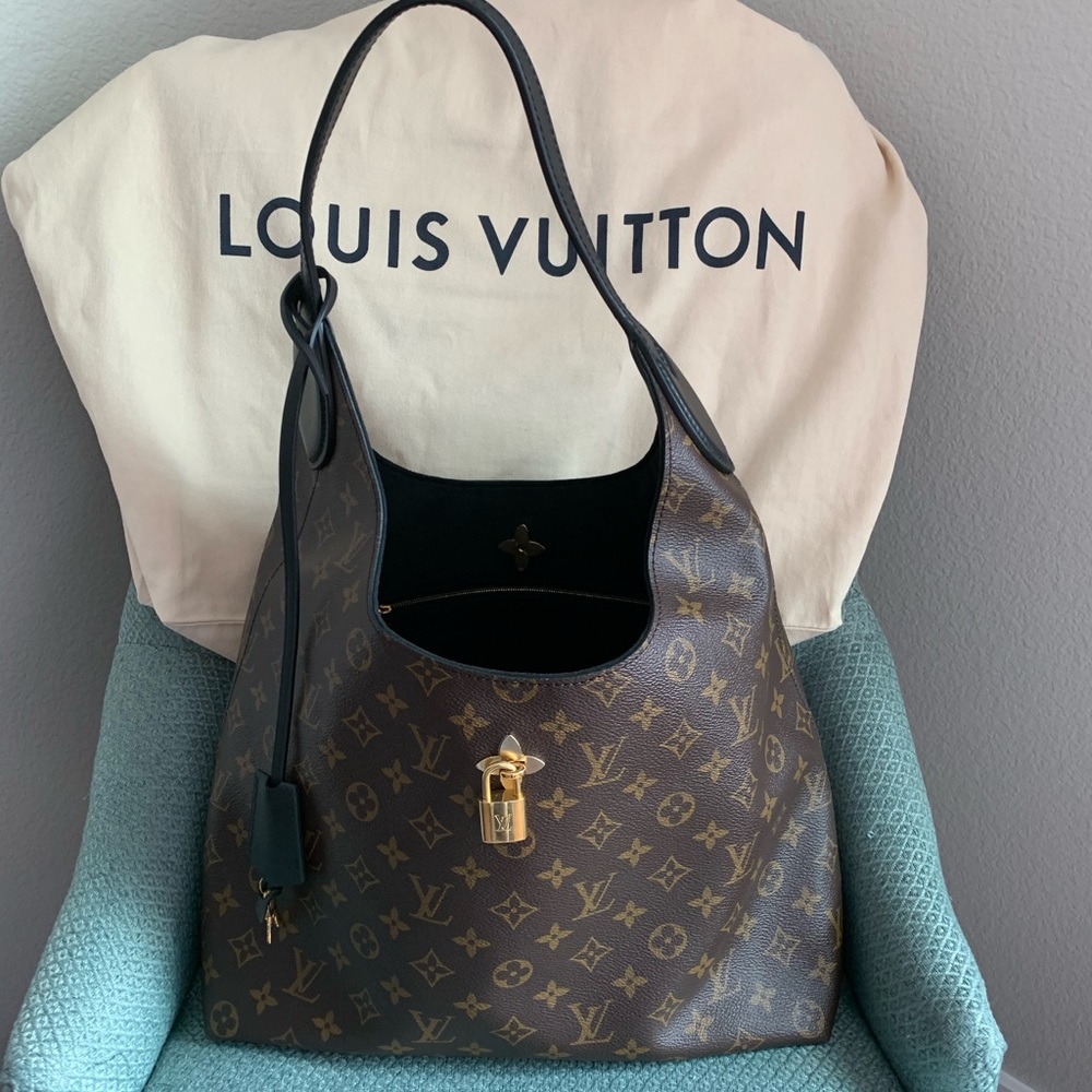 Almost New Louis Vuitton Flower Hobo handbag